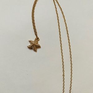 Gold Starfish Necklace